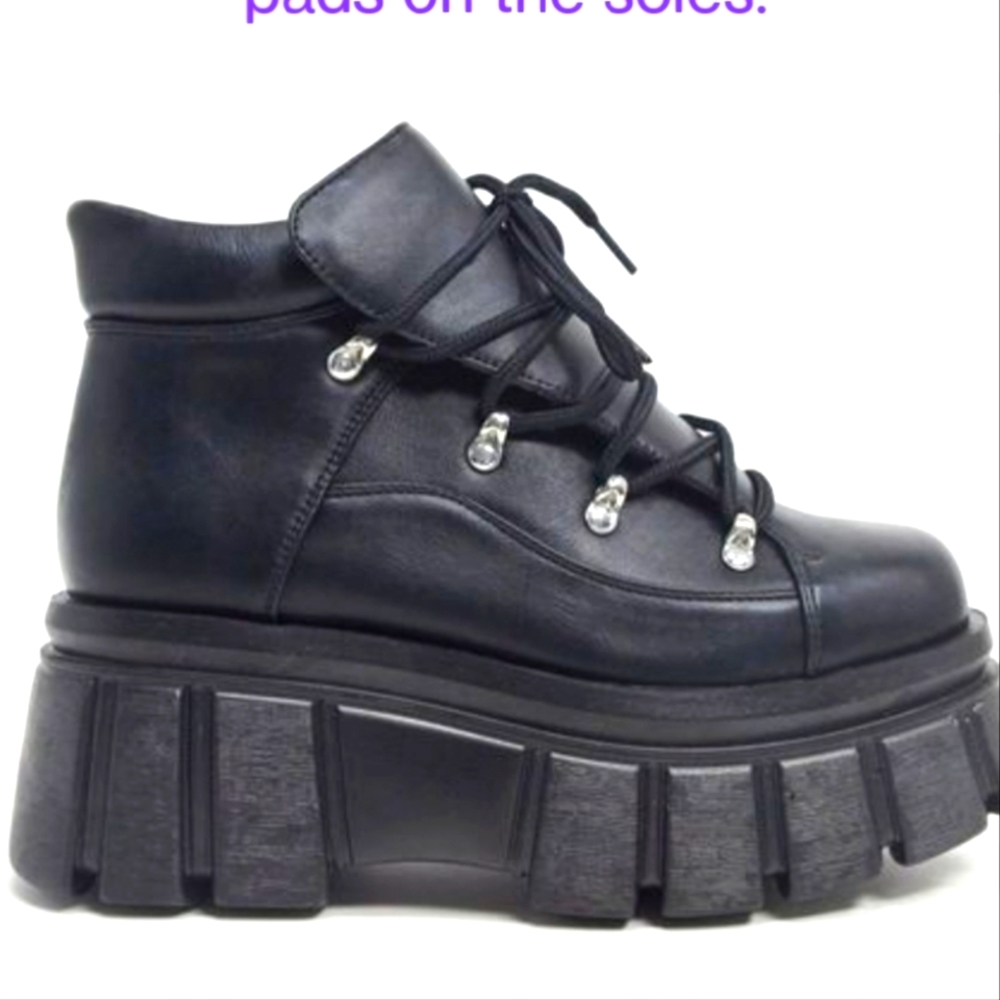 Platform shoes